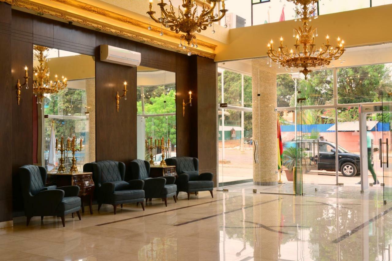Bissau Royal Hotel Buitenkant foto